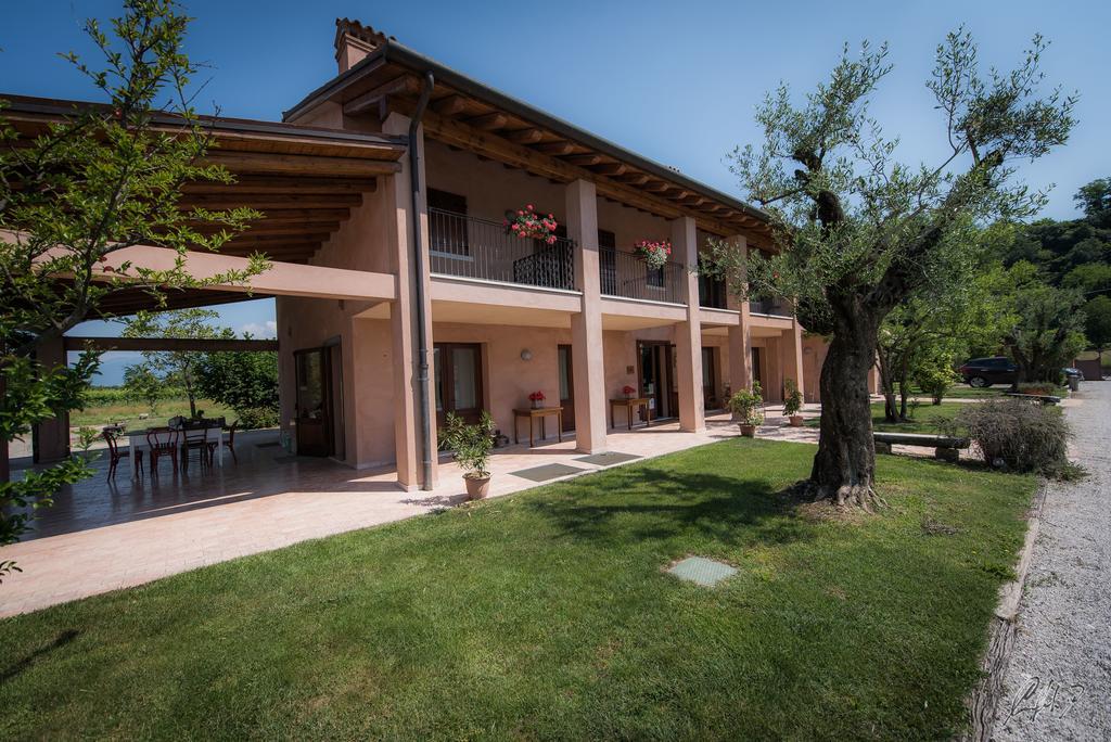 Agriturismo Morgan 몬테벨루나 외부 사진