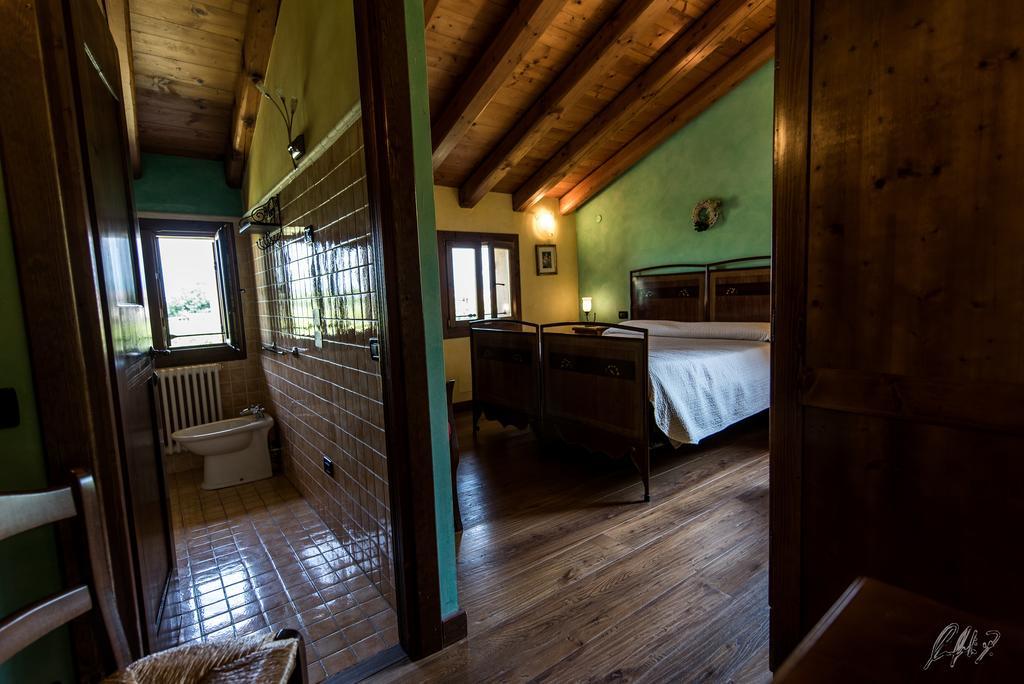 Agriturismo Morgan 몬테벨루나 객실 사진